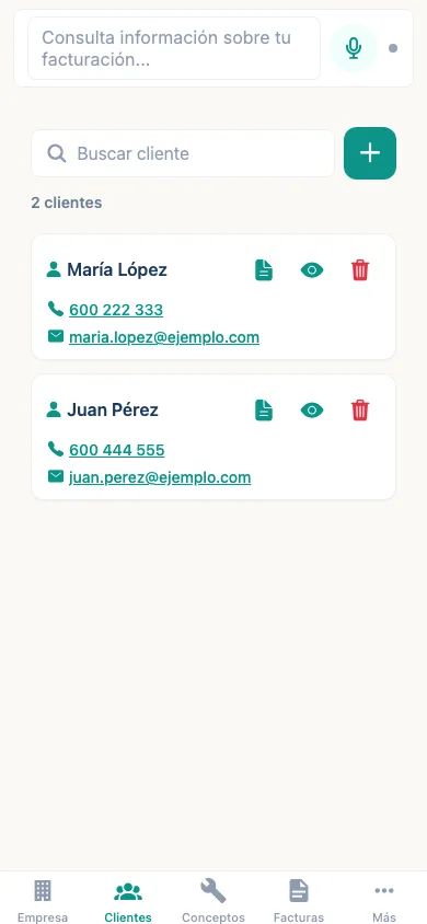 Listado de clientes con María López e Juan Pérez.